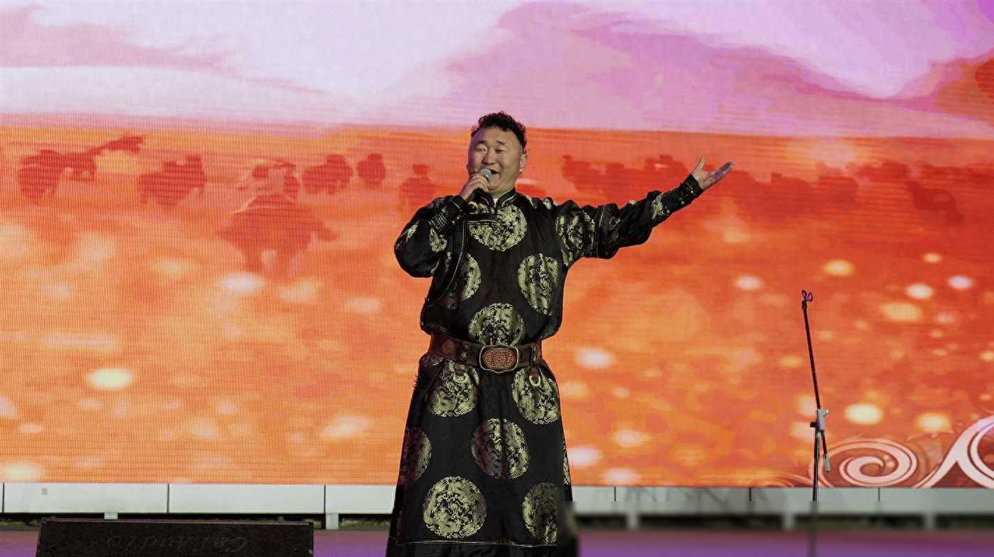 内蒙古唯一！乌拉特中旗乌兰牧骑受邀参加中国民歌大会