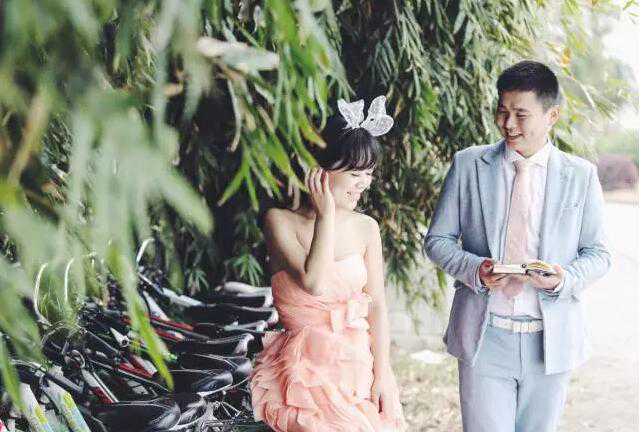 武汉商学院，亮瞎眼的校园婚纱照，比影楼美多了