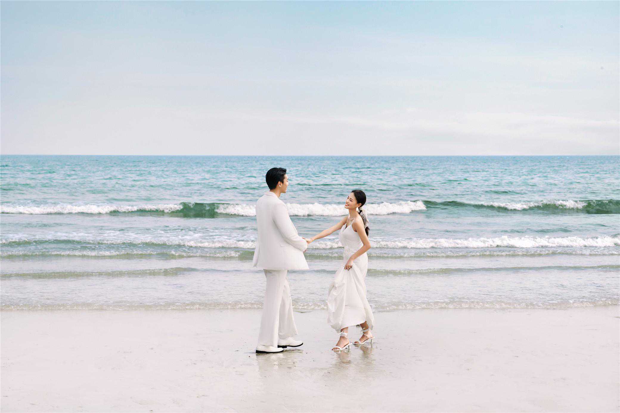 现在拍婚纱照大概多少钱？旅拍婚纱照一般多少钱？