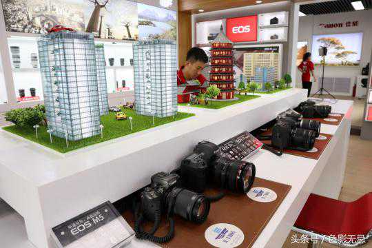 佳能访谈：为什么我们还在投资实体店