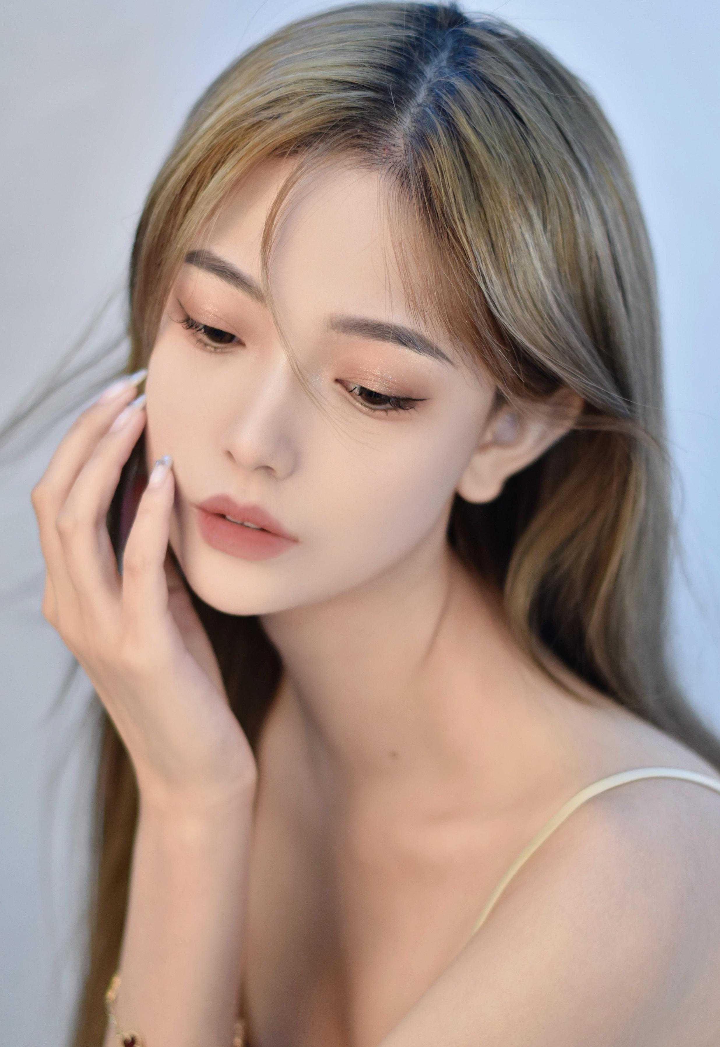 如此纯净美好的肖像照，应该没有女生不喜欢吧