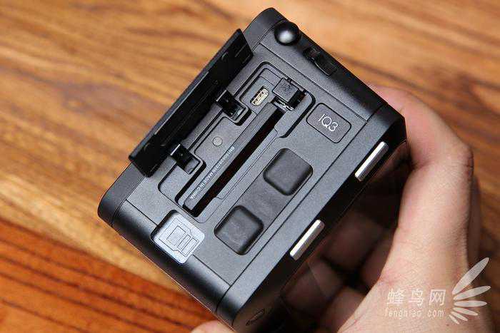 一亿像素登场 飞思IQ3100MP后背评测首发