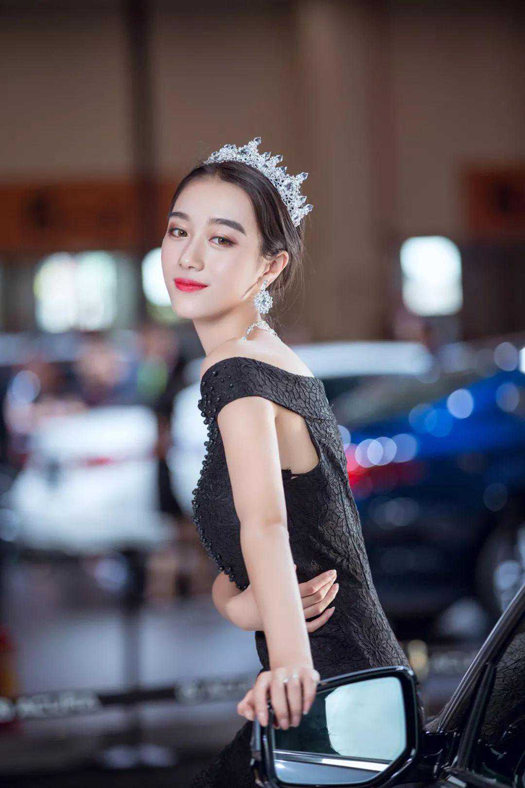 美女太美，无从下手，2018昆明国际车展模特大赛，这票投谁？